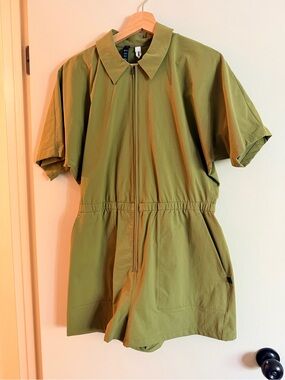 Lululemon Lab Olive Green Utility Romper Jumpsuit Size 8